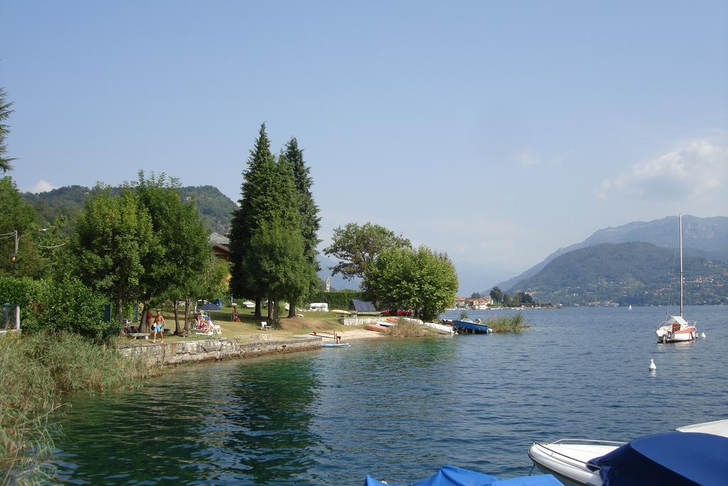Emy Lake Orta Pella Buitenkant foto